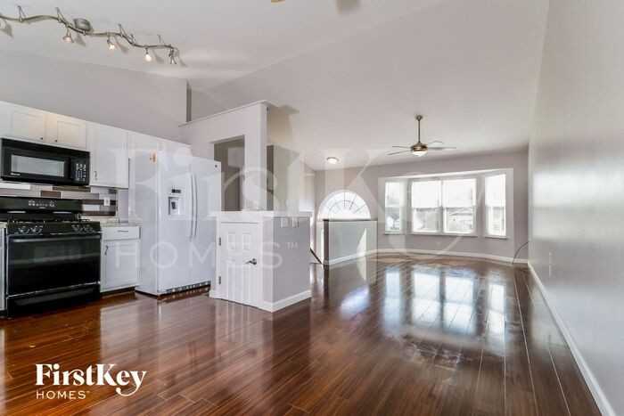 1265 Fenton Ridge Dr - Photo 2 of 5