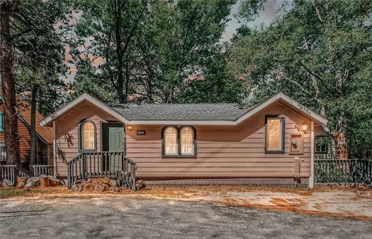 590 Oak Knoll Cir #NA - Photo 3 of 30