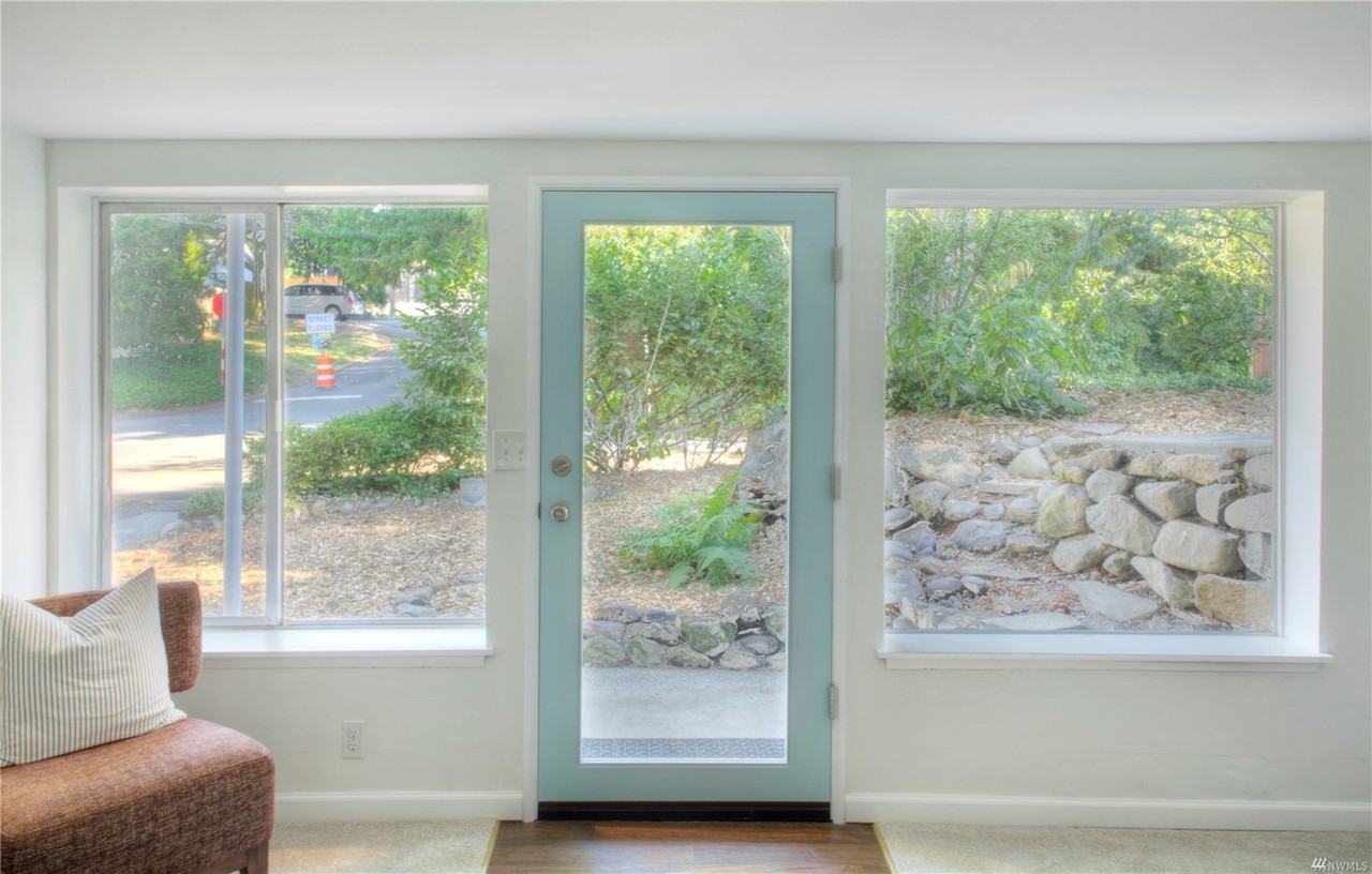 1511 N 100th St #NA - Photo 2 of 16