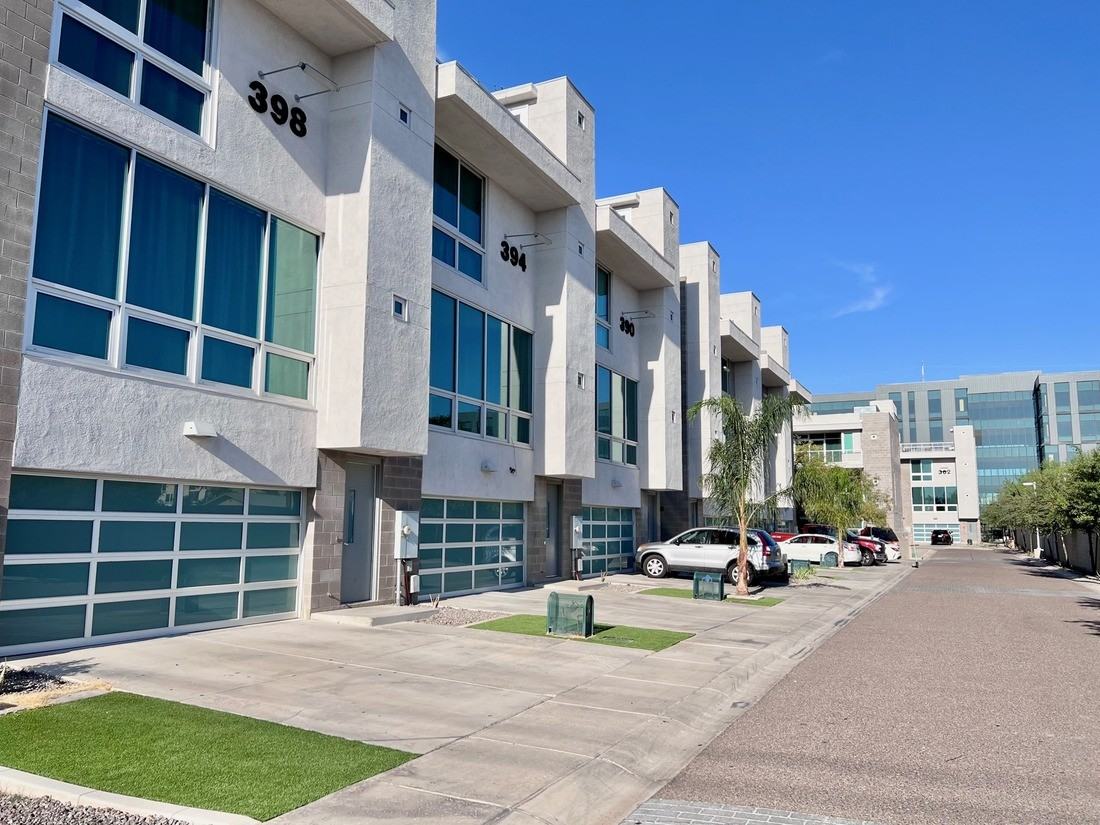 374 S Farmer Ave #374 - Photo 3 of 50