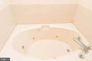 featured image of 3292 Huntington Cir #0