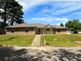 featured image of 500 W Sunnyside Dr #NA