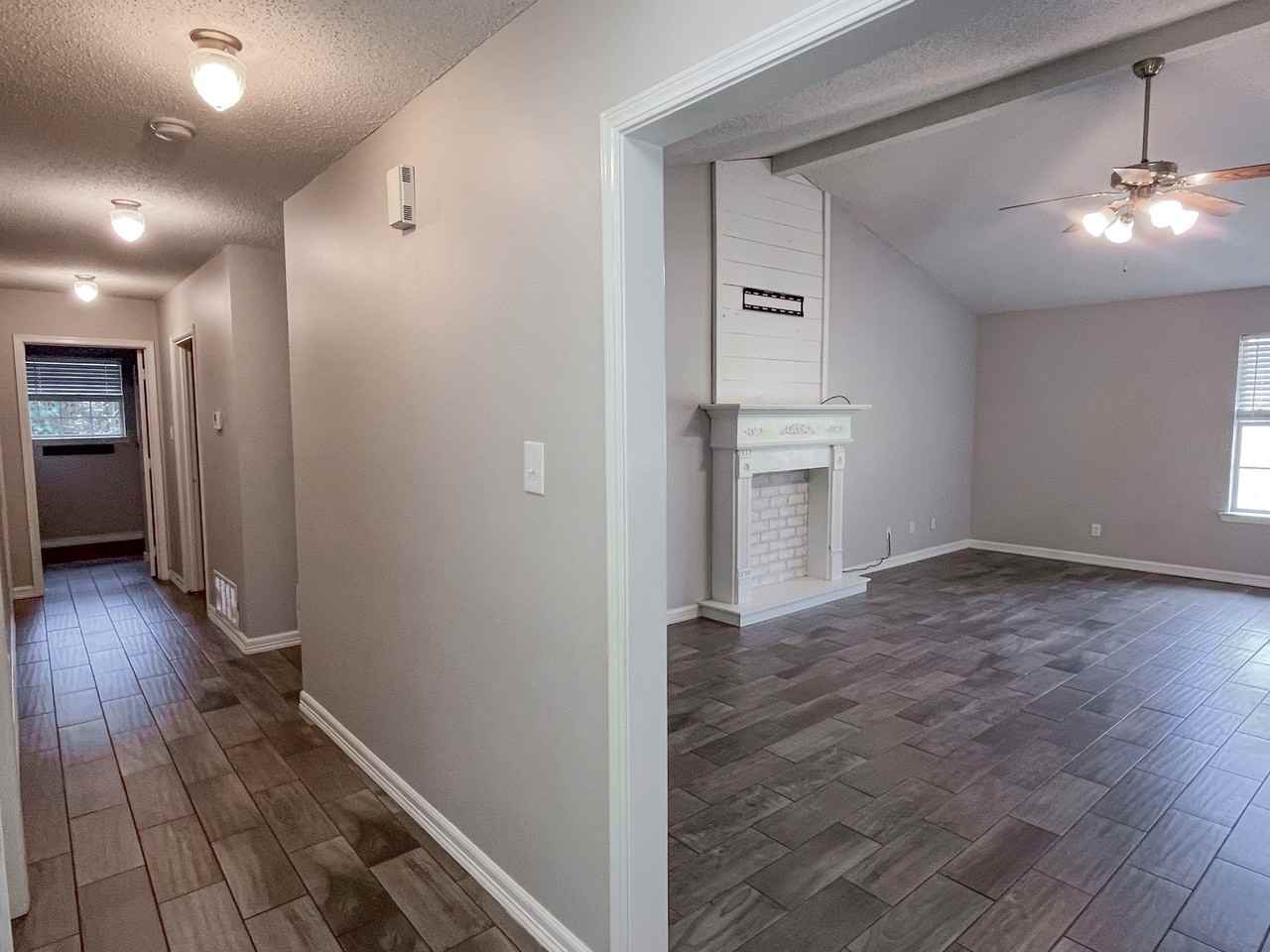 500 W Sunnyside Dr #NA - Photo 3 of 21