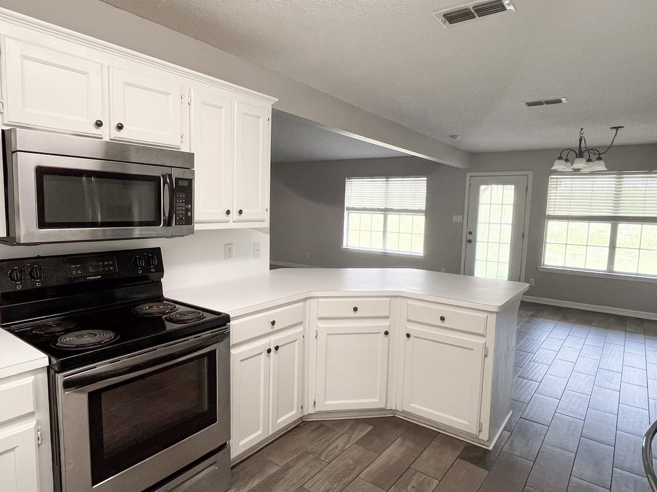 500 W Sunnyside Dr #NA - Photo 6 of 21