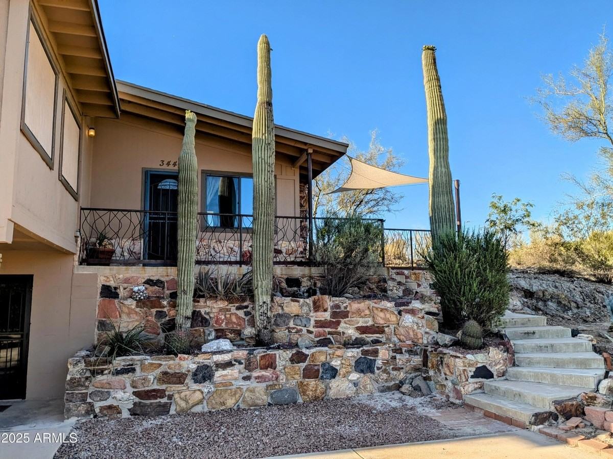 3442 W Meander Rd #NA - Photo 3 of 35