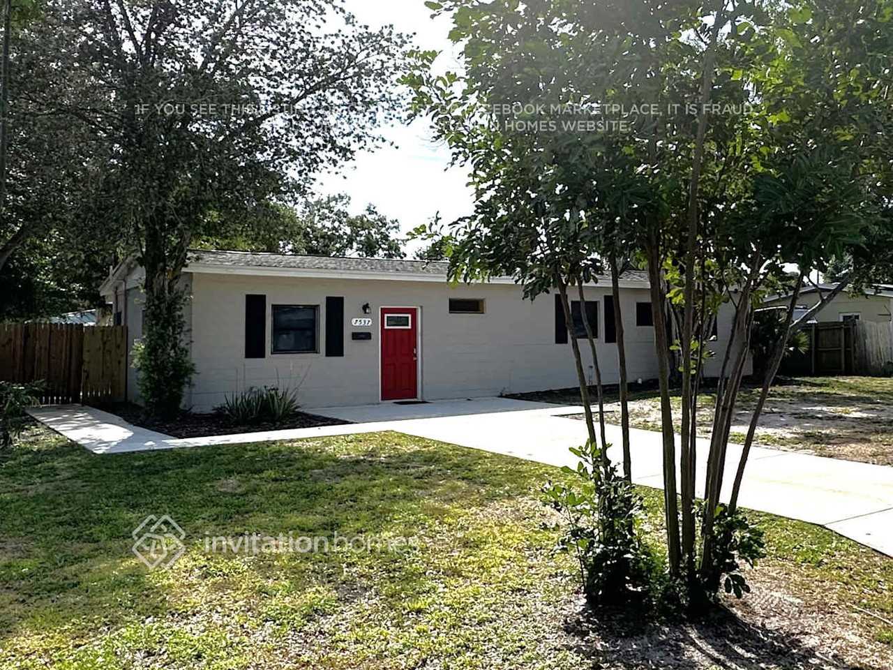 7537 17th Ln N - Photo 2 of 20