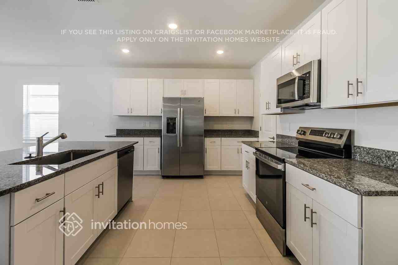 11467 Lavender Loop - Photo 6 of 18