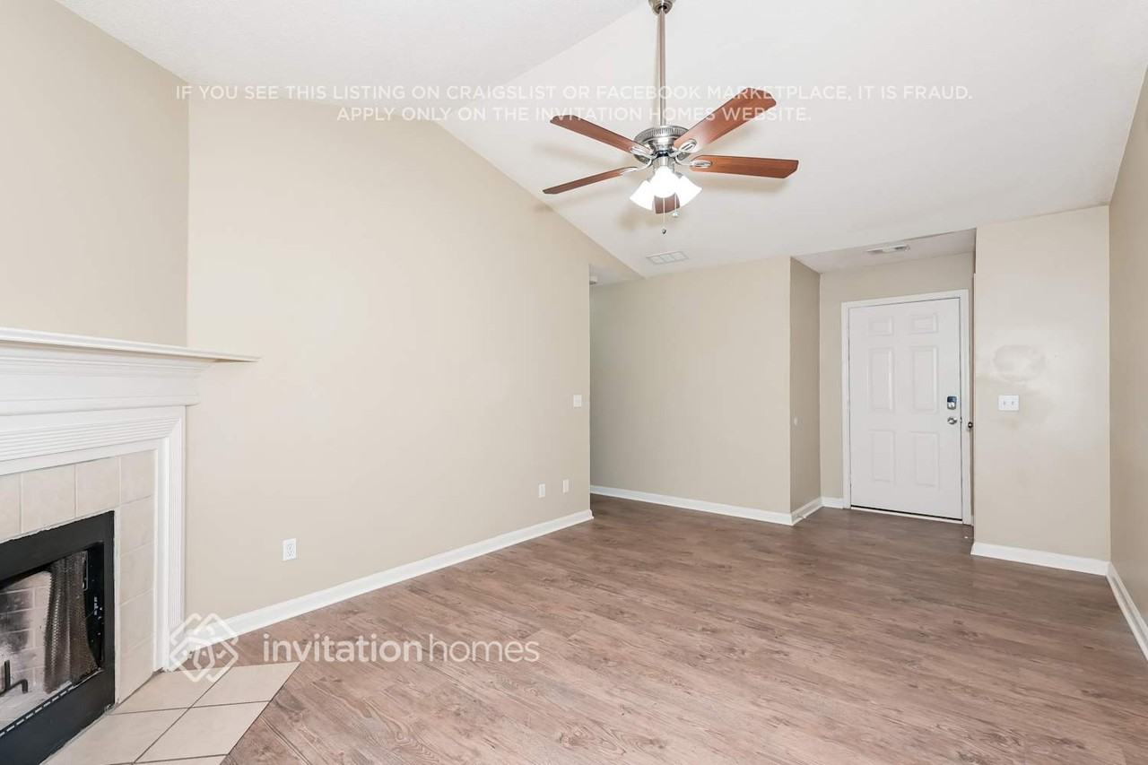 105 Myrtle Grove Ln - Photo 4 of 17