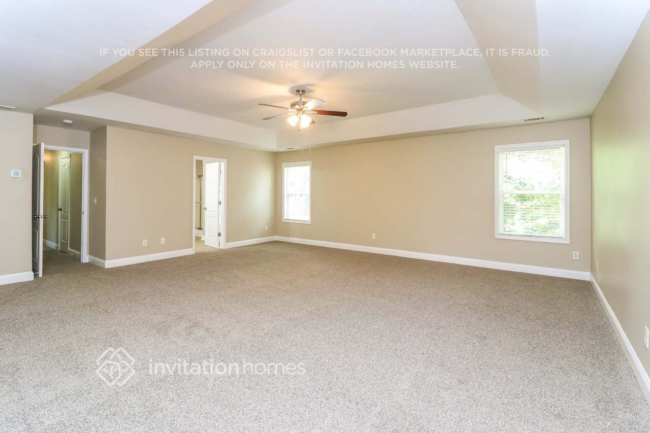 5591 Hickory Stone Dr - Photo 6 of 8