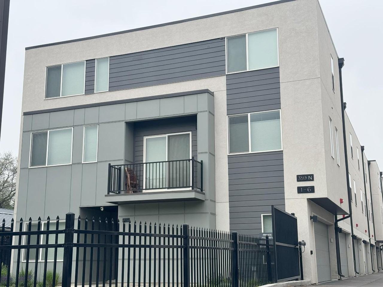 359 N 700 W - Photo 6 of 20