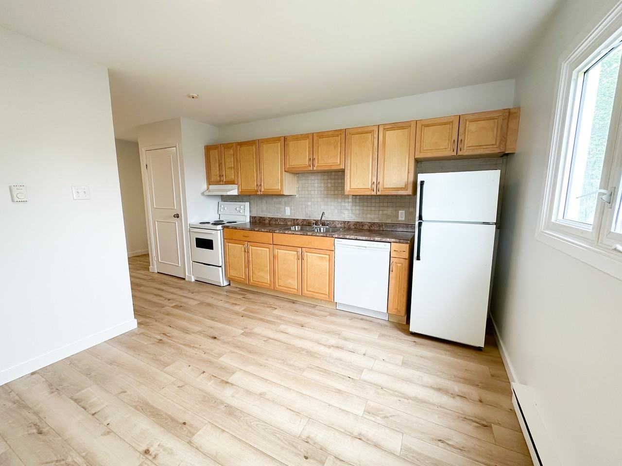 355 Prince St #6