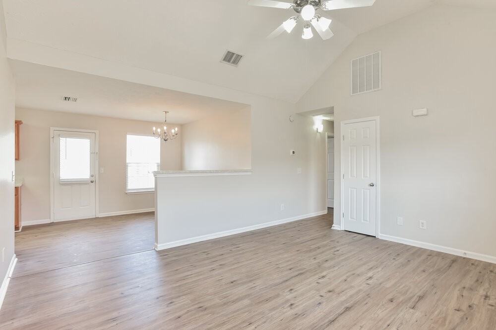 154 Dreville Dr - Photo 5 of 16