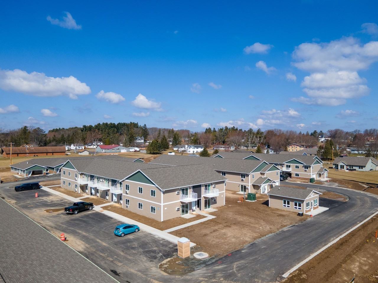 SCS Athens - Photo 2 of 50