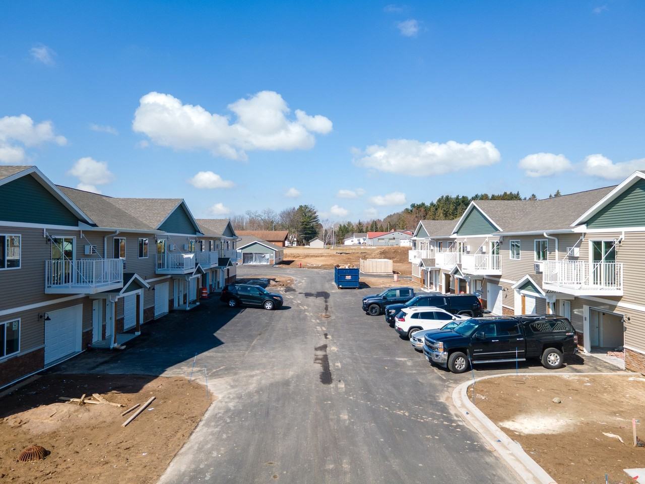 SCS Athens - Photo 6 of 50