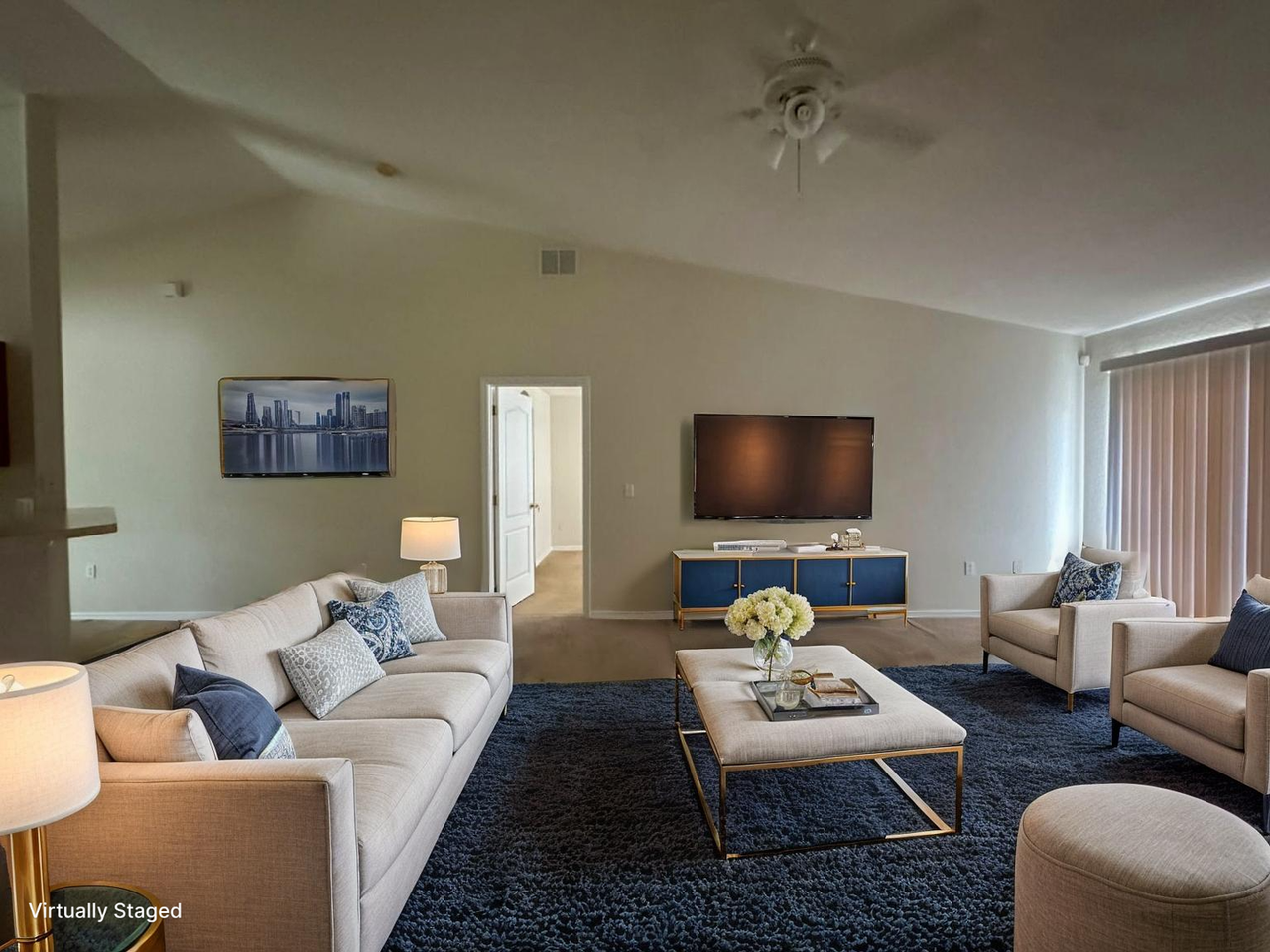 844 James Dr - Photo 2 of 24