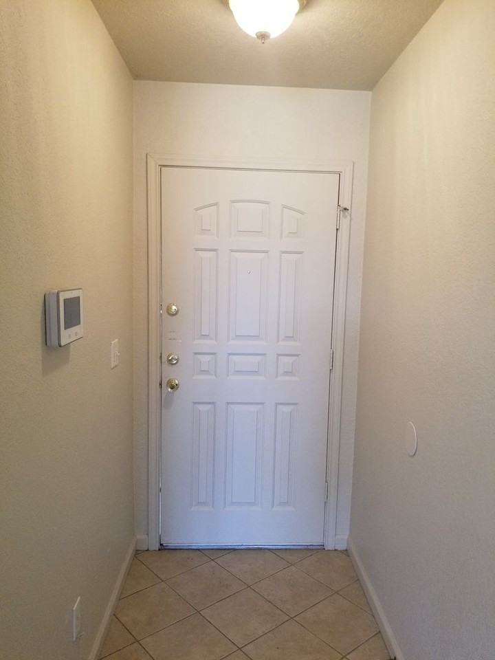 118 Boxer St - Photo 2 of 23