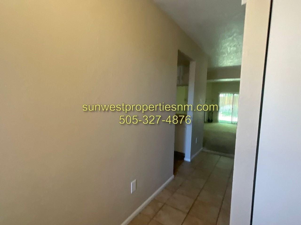 1054 E Navajo St - Photo 2 of 24
