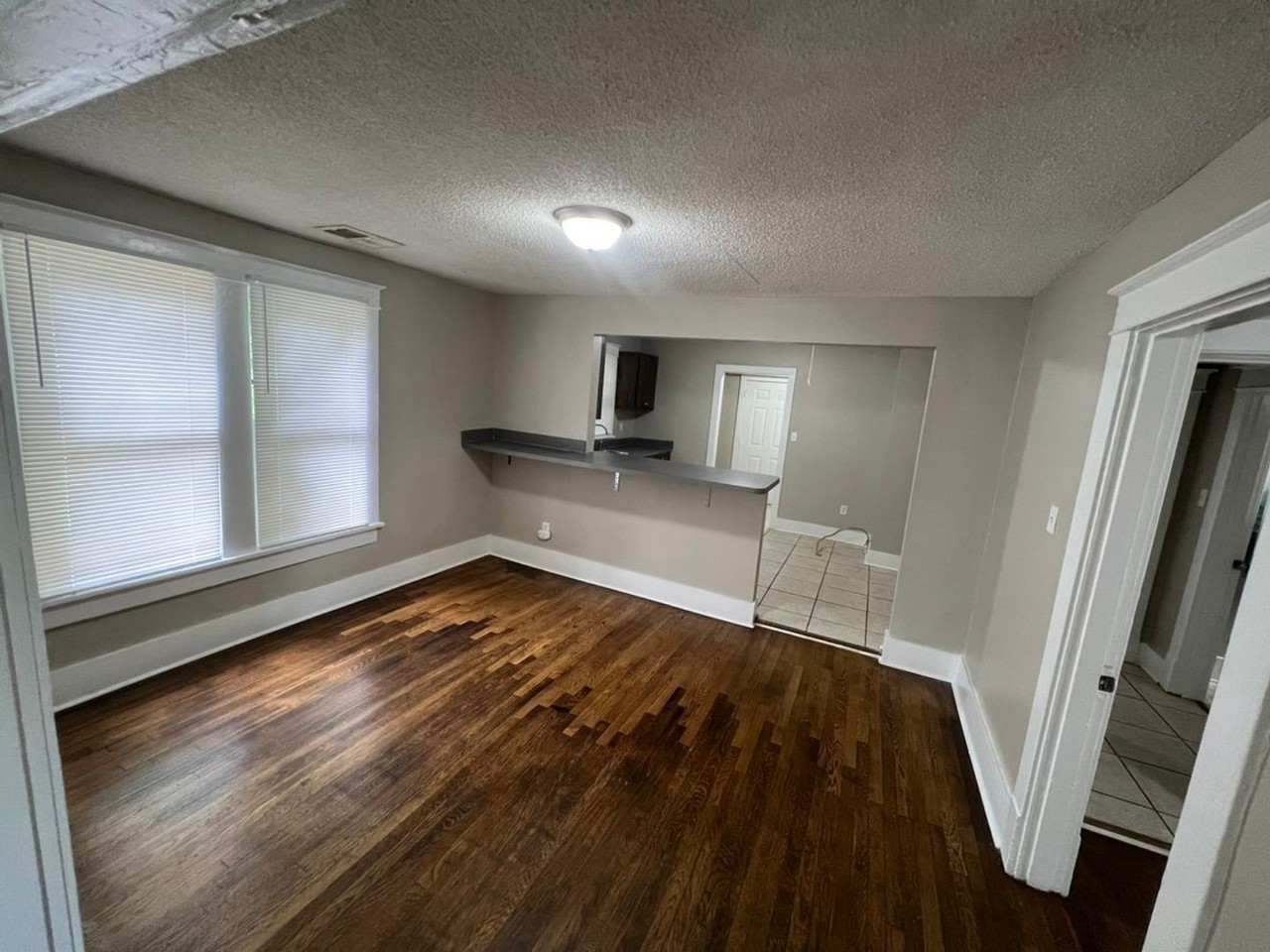 477 Marianna St - Photo 2 of 8