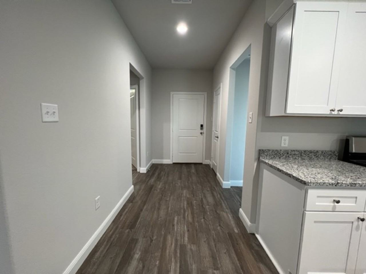 3309 Hopewell Ln - Photo 3 of 21