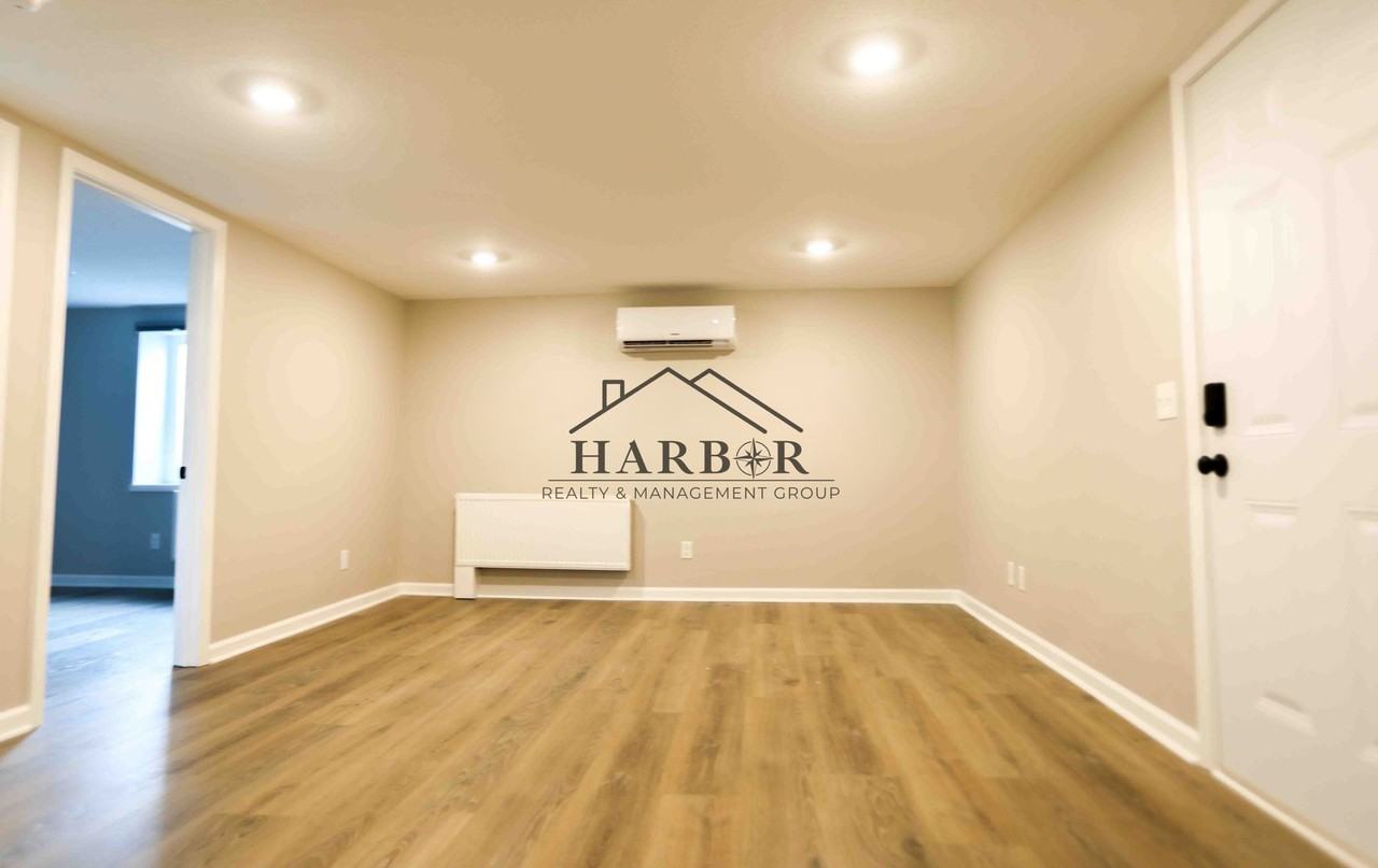 319 14th St Sw - Photo 4 of 7