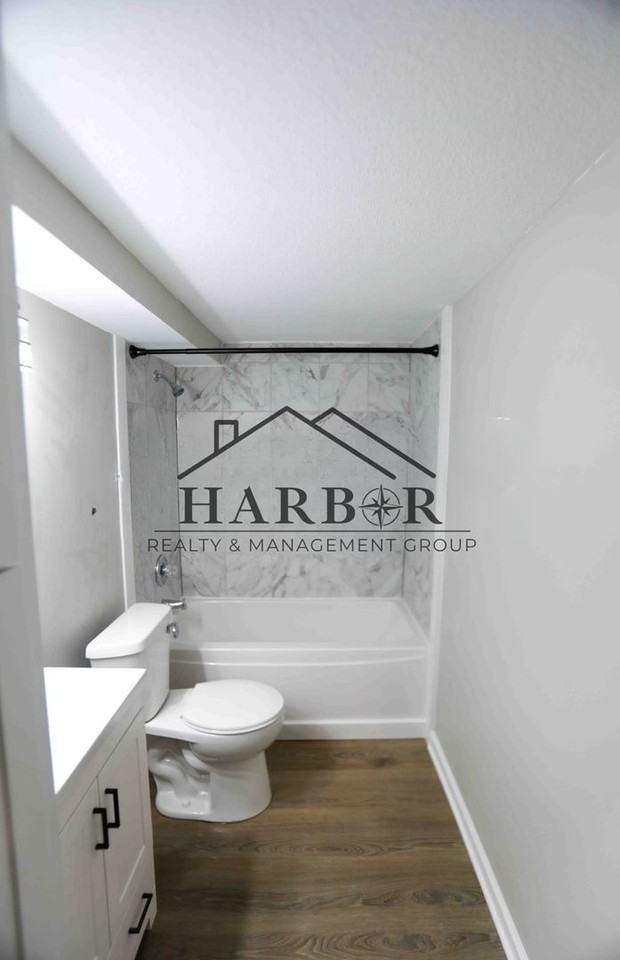 319 14th St Sw - Photo 5 of 7