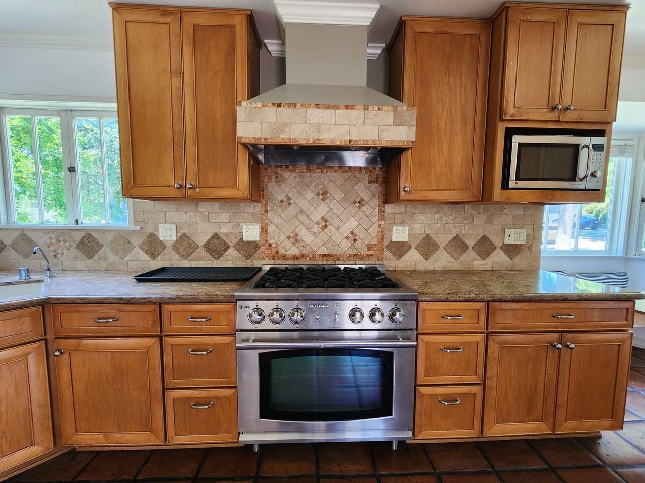 1717 Stanton Ave - Photo 2 of 50