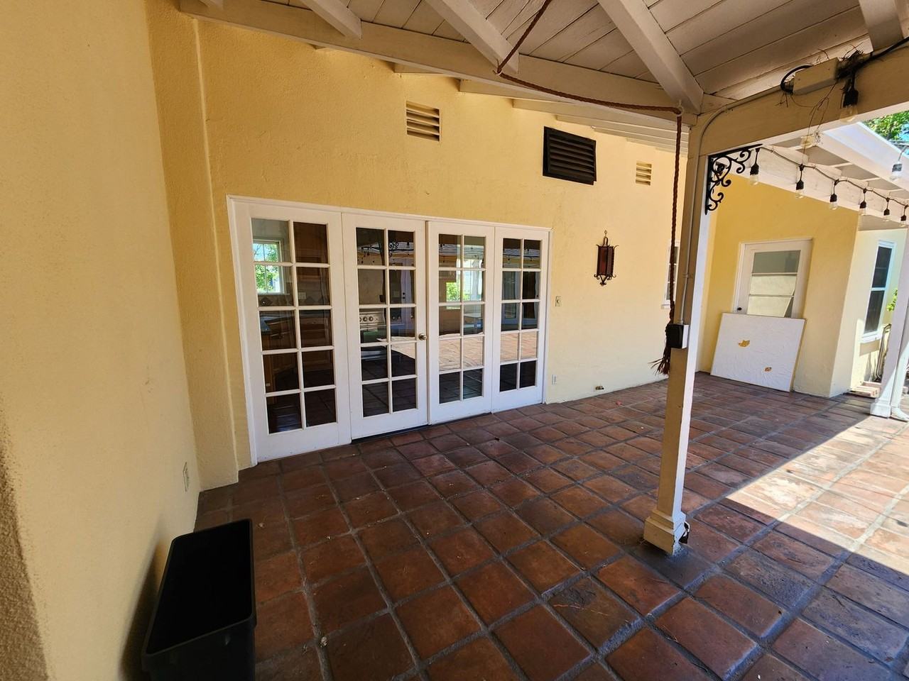 1717 Stanton Ave - Photo 3 of 50