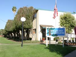 featured image of 3960 N Santa Fe Ave