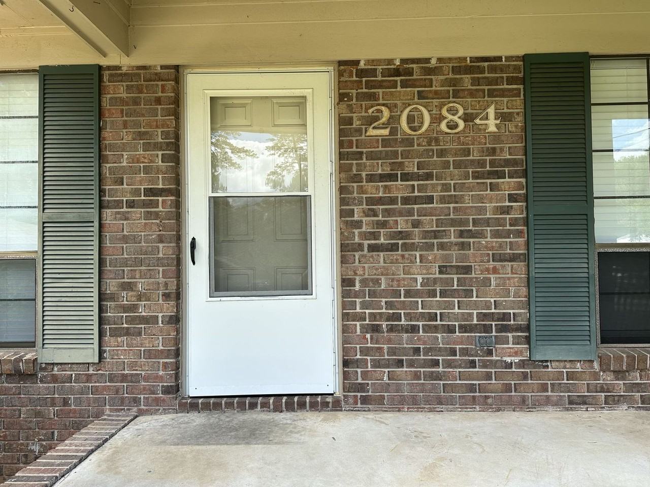 2084 Pats Pl - Photo 2 of 16