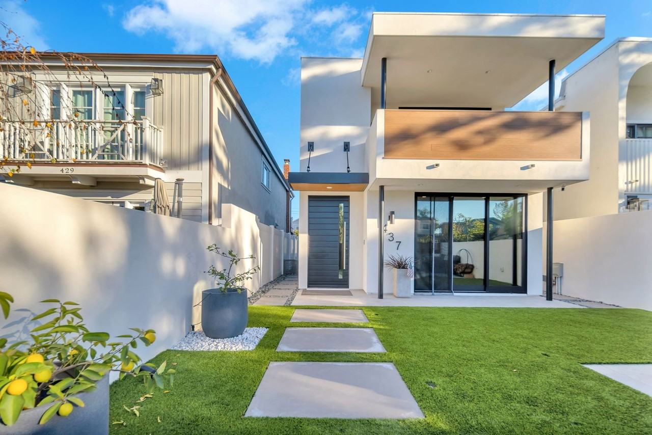 437 Alameda Boulevard - Photo 2 of 18