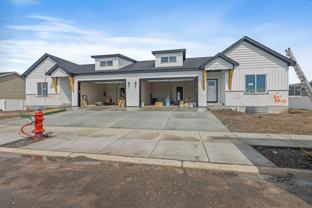 659 S Idaho Ave - Photo 1 of 1