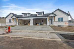 featured image of 645 S Idaho Ave
