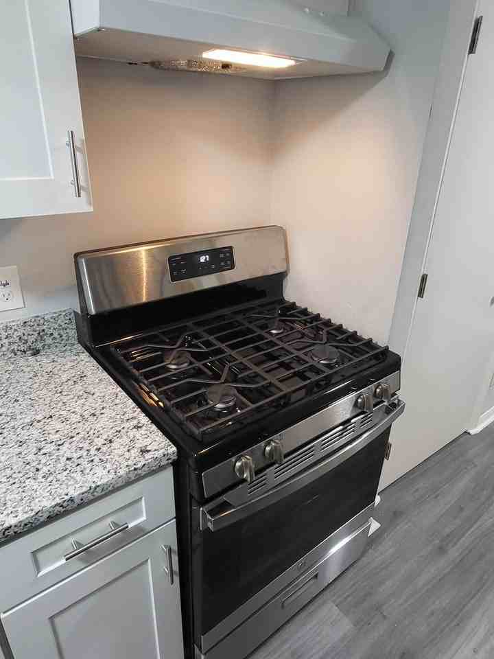 6402 Faraday Ct - Photo 2 of 14