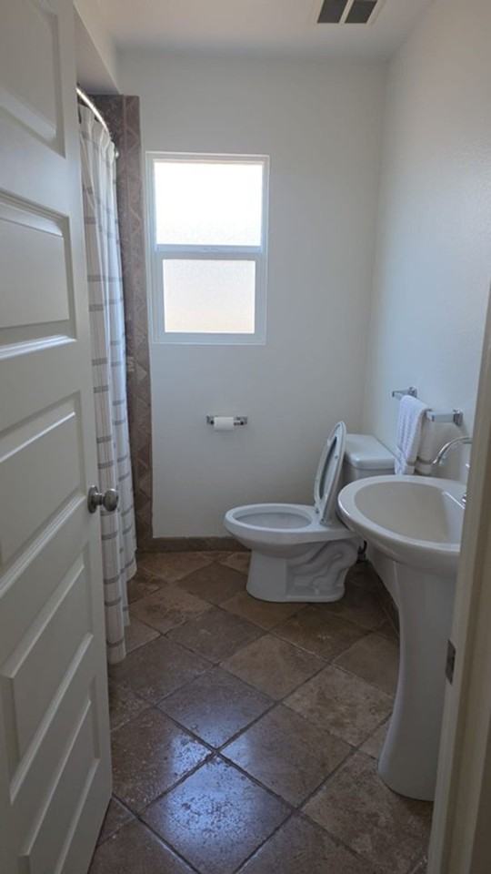 351 Cypress St - Photo 5 of 10