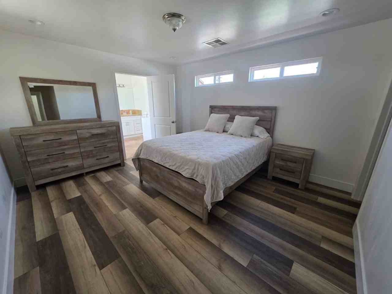351 Cypress St - Photo 6 of 10