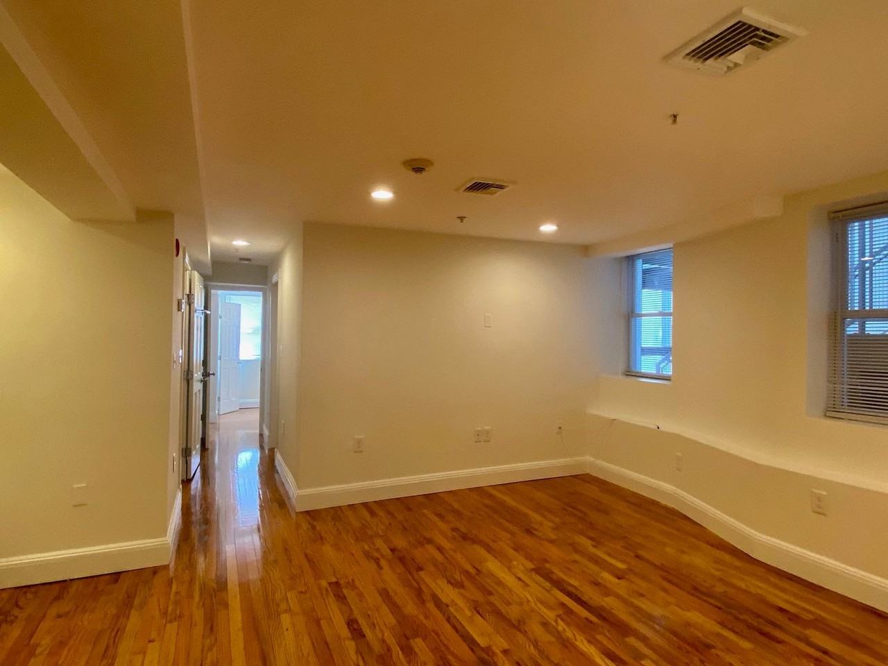 18 Brainerd Road - Photo 5 of 37