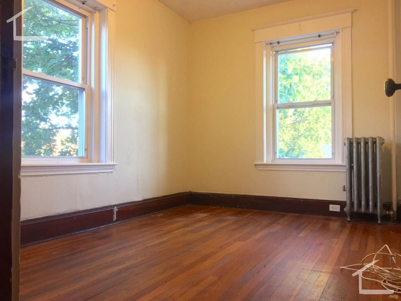133 Englewood Ave - Photo 2 of 15