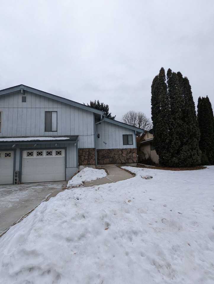 Crestview Duplex Apartments - 177/179 Crestview Twin Falls ID | Zumper