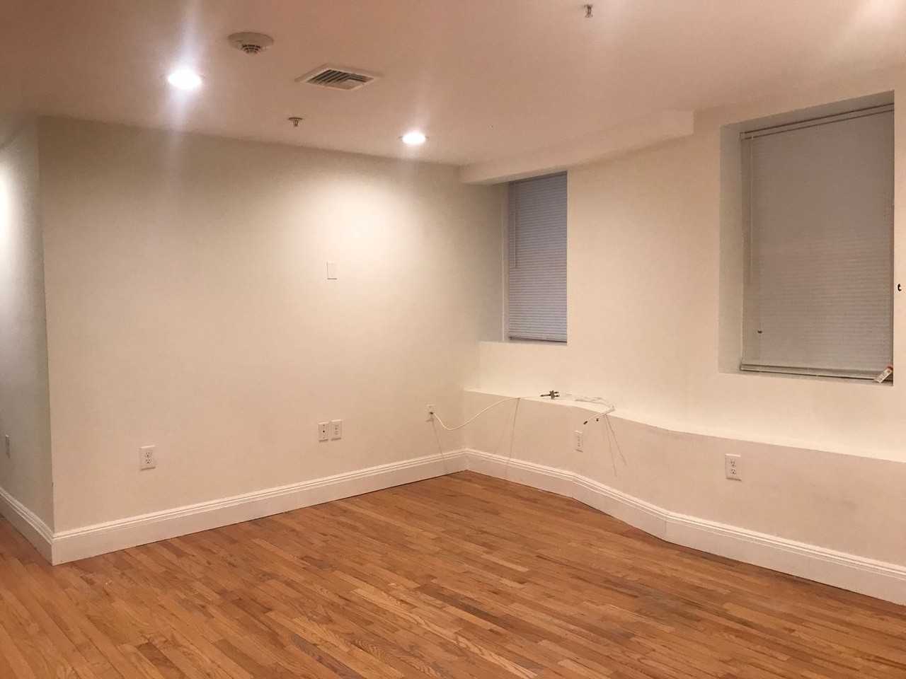 10 Brainerd Rd - Photo 5 of 10