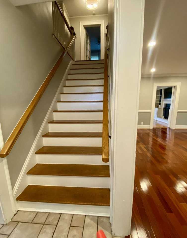 1110 Old Brandon Ave - Photo 3 of 22