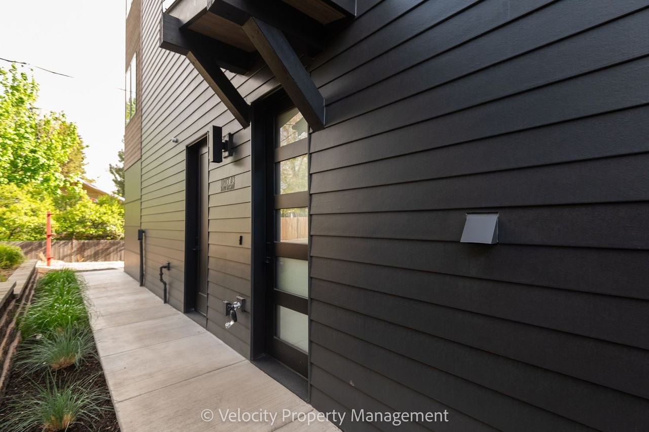 26 Nw Mccann Ave #3 - Photo 4 of 17