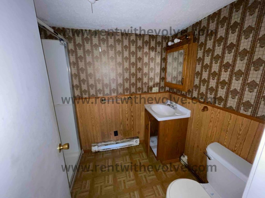 100 East Williams Street - Photo 5 of 5