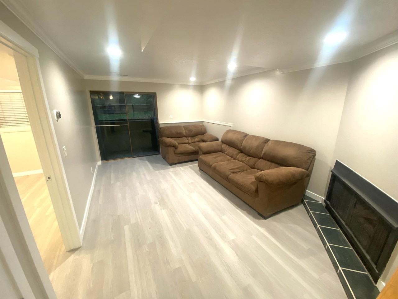 2270 E St #3A - Photo 3 of 12