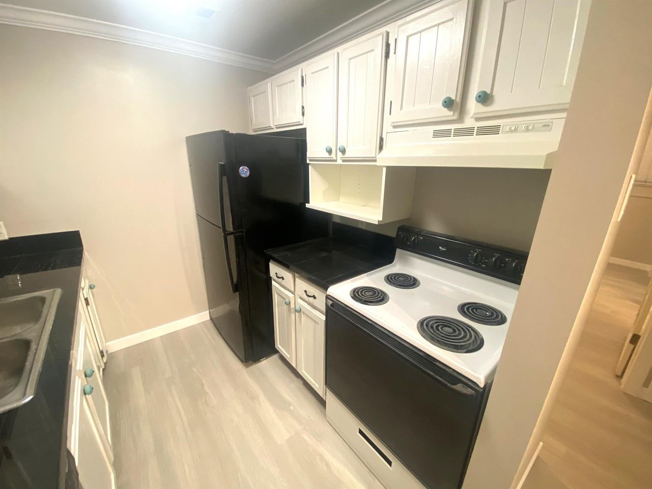 2270 E St #3A - Photo 5 of 12