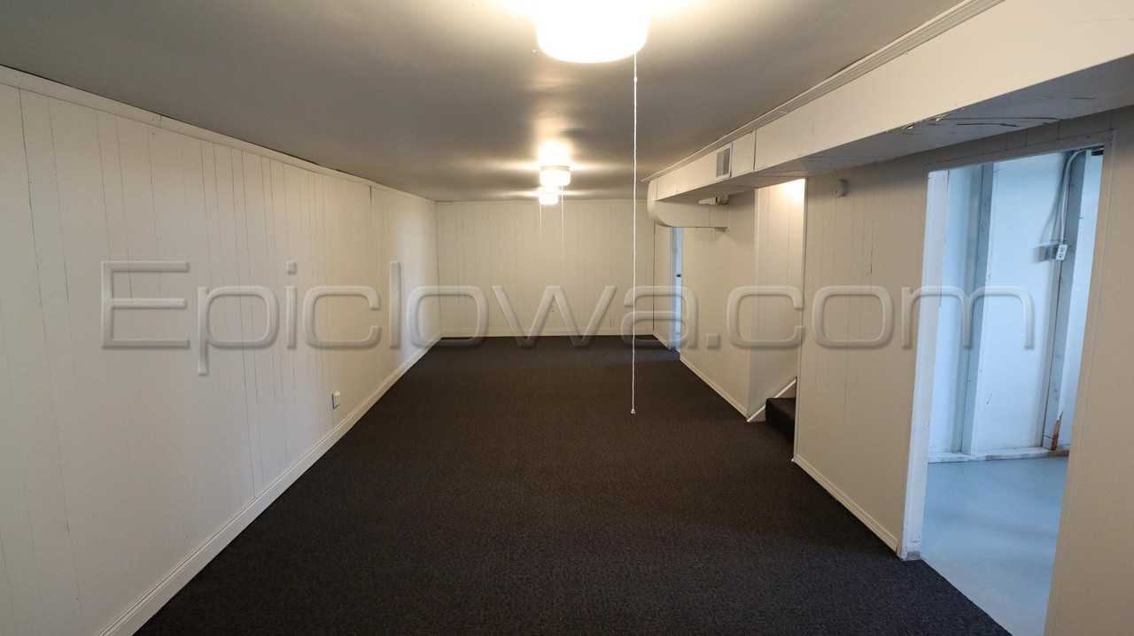 5442 Gordon Ave Nw - Photo 2 of 20