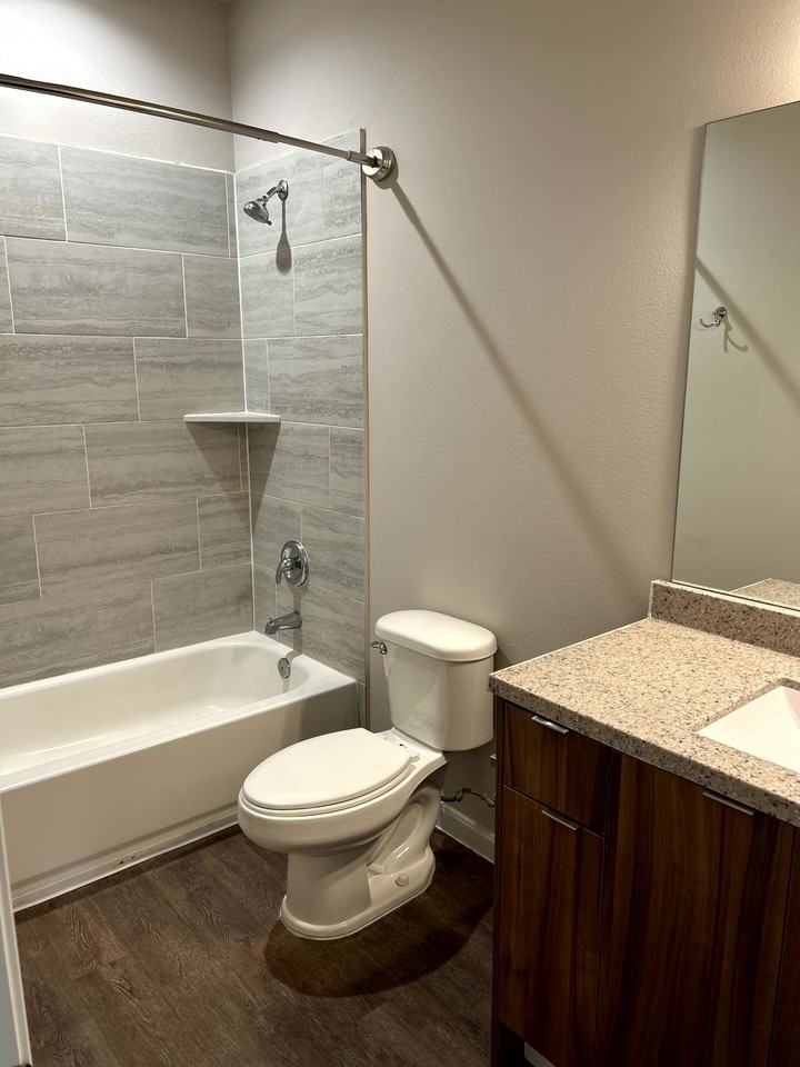 21361 W Wallis Dr #B - Photo 4 of 15