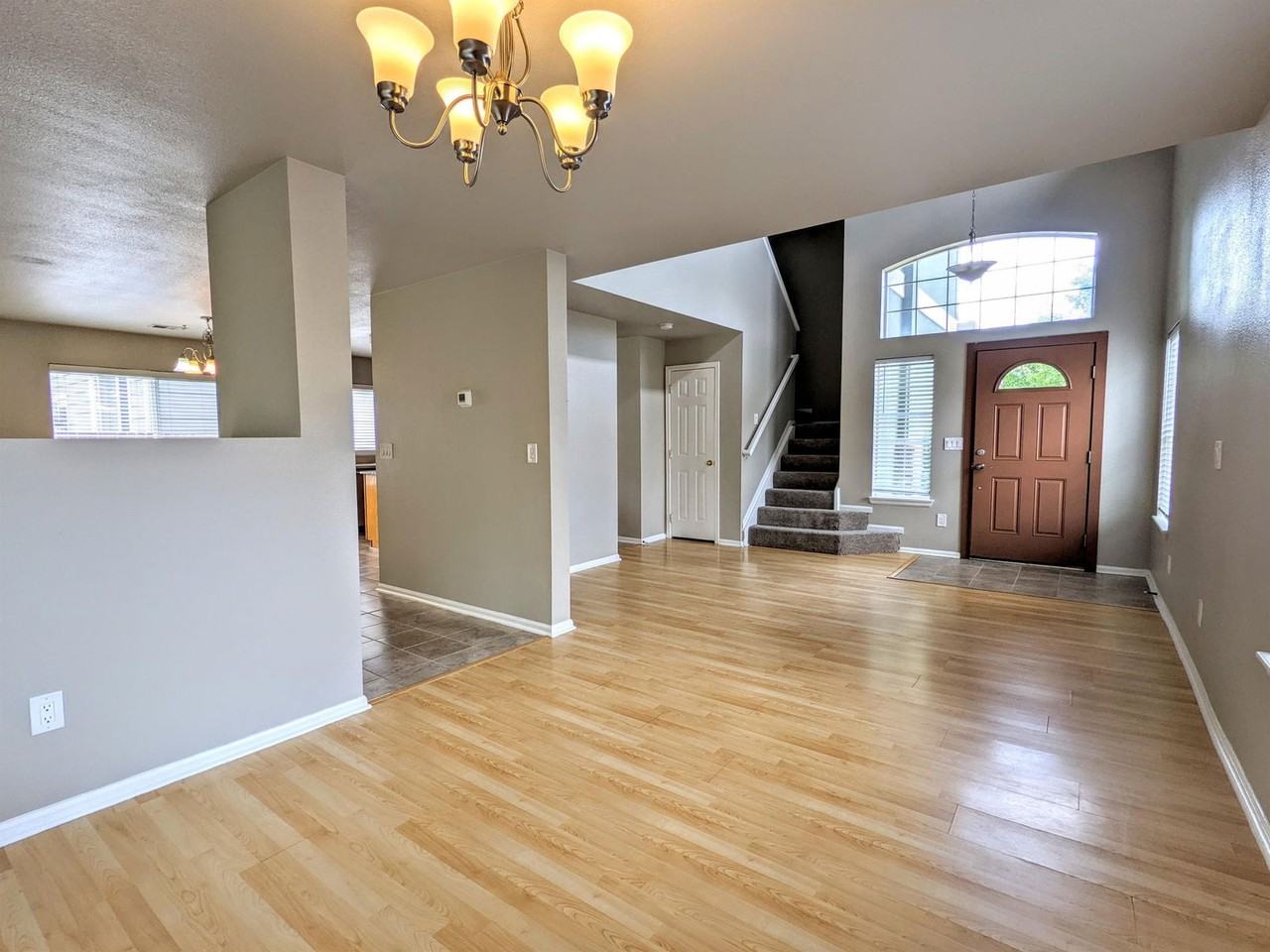 3802 Glenarbor Ln - Photo 6 of 26