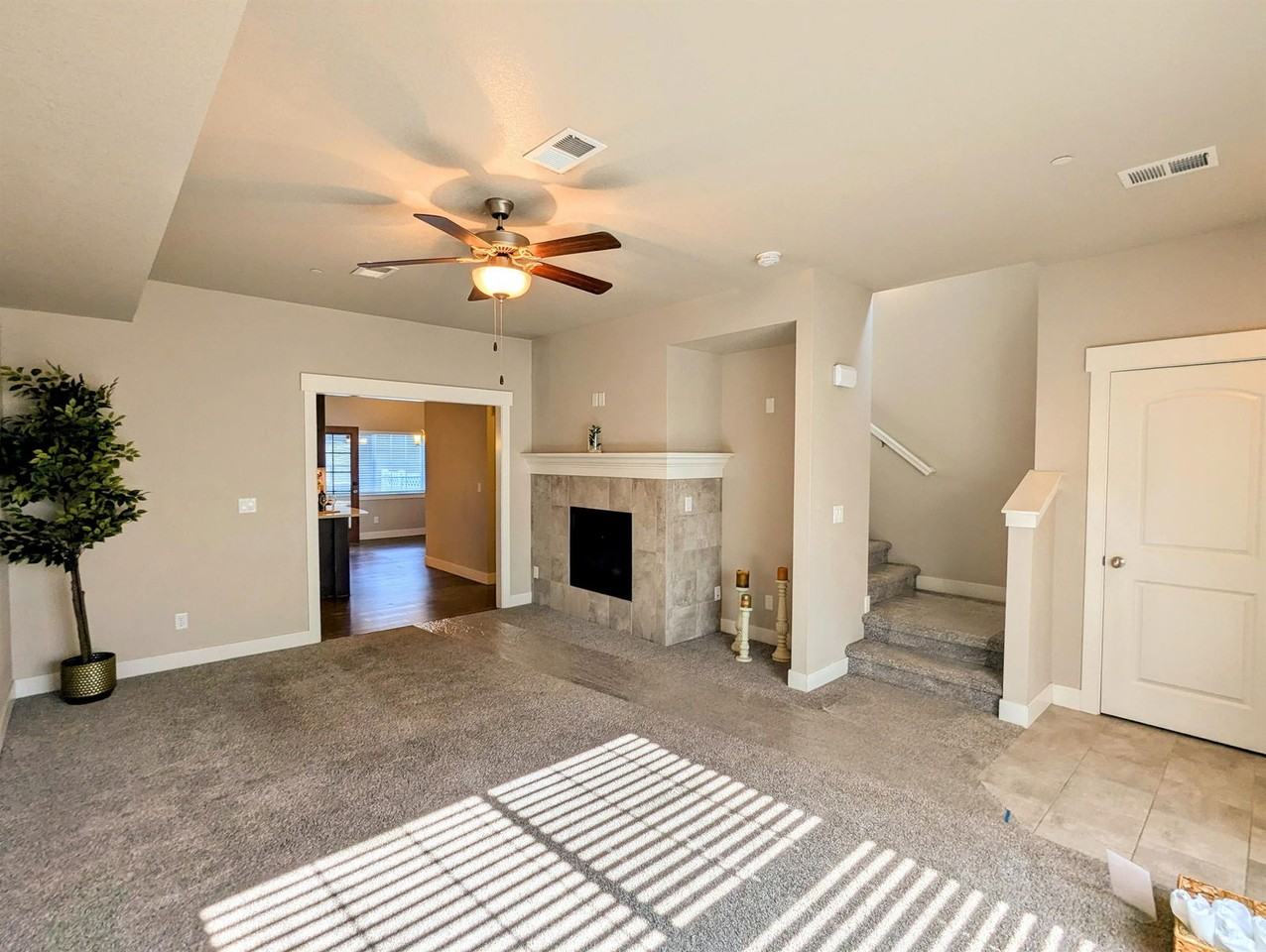 4903 Northern Lights Dr - Photo 3 of 26