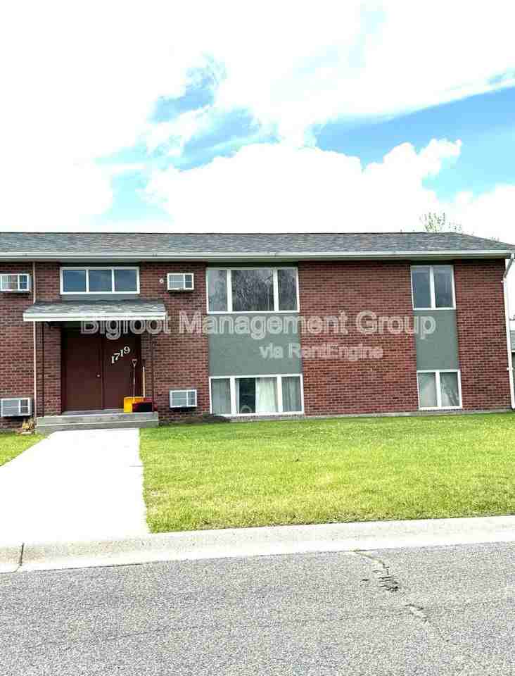 1719 Hudson St #3 - Photo 2 of 2