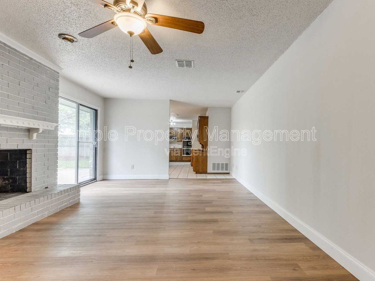 5816 Nw 90th St - Photo 5 of 22